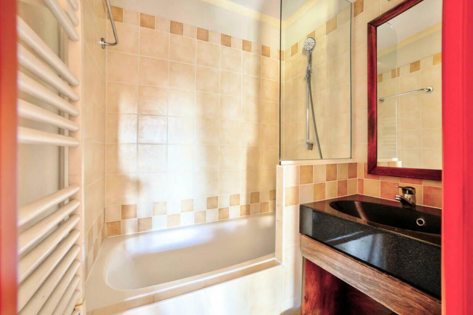 Residences Quartier Falaise - Maeva Home アヴォリアズ 部屋 写真